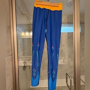 Main Street Bella Frozen Anna Leggings - M